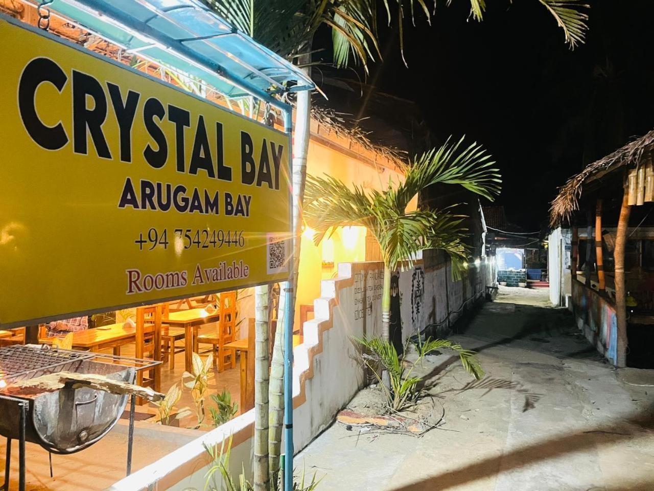 Hotel Crystal Bay à Baie d'Arugam Extérieur photo